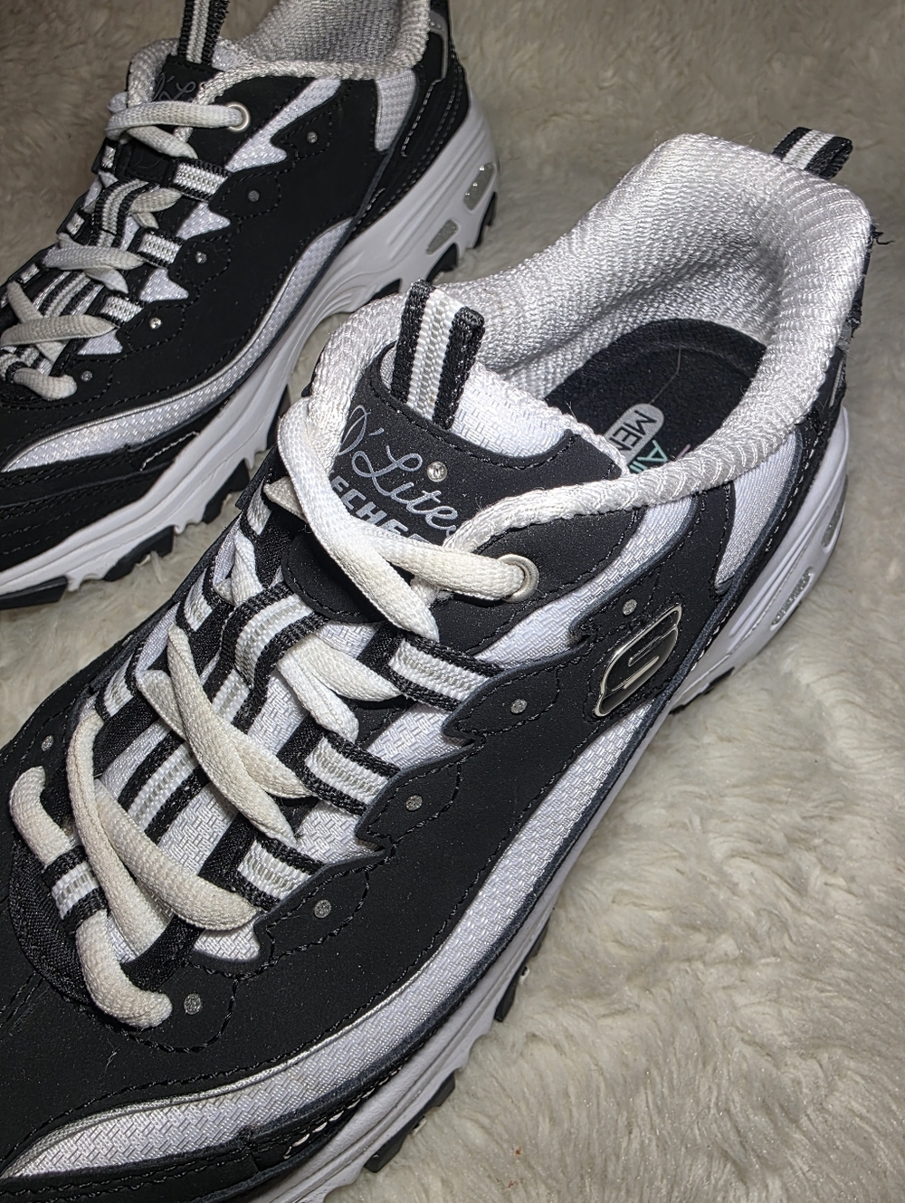 Skechers D'Lites Biggest Fan Sneakers - Black/White - Women’s Size 8 Like New - Picture 5 of 9